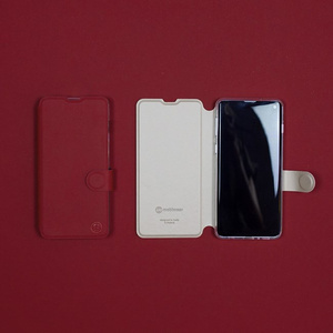 Etui Soft Touch do Samsung Galaxy S23 - wzór Zachodząca czerwień z platyną