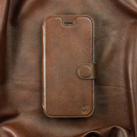 Etui ze skóry naturalnej do Sony Xperia 1 V - wzór Brown Leather