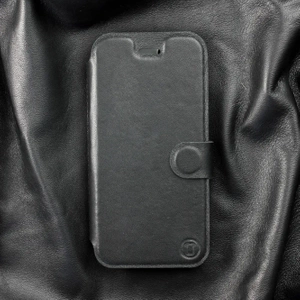Etui ze skóry naturalnej do Realme C63 - wzór Black Leather