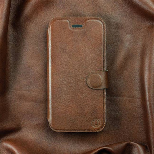 Etui ze skóry naturalnej do Sony Xperia 5 II - wzór Brown Leather
